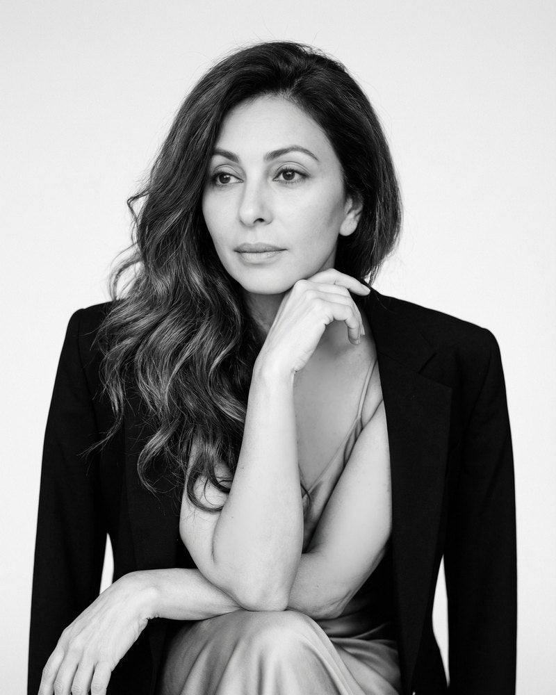Portrait of Stella Taleb, founder of Tooth Club